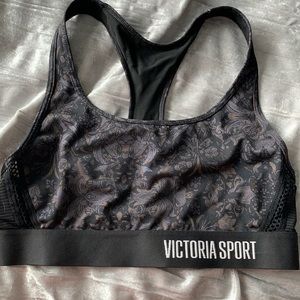 Victoria Secret Sports Bra